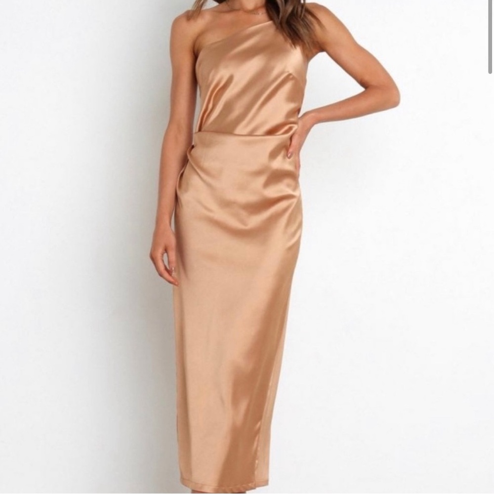 Elegant Gold Luella One-Shoulder Dress - Size 6!